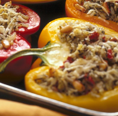 Balkánský sýr v pečených paprikách